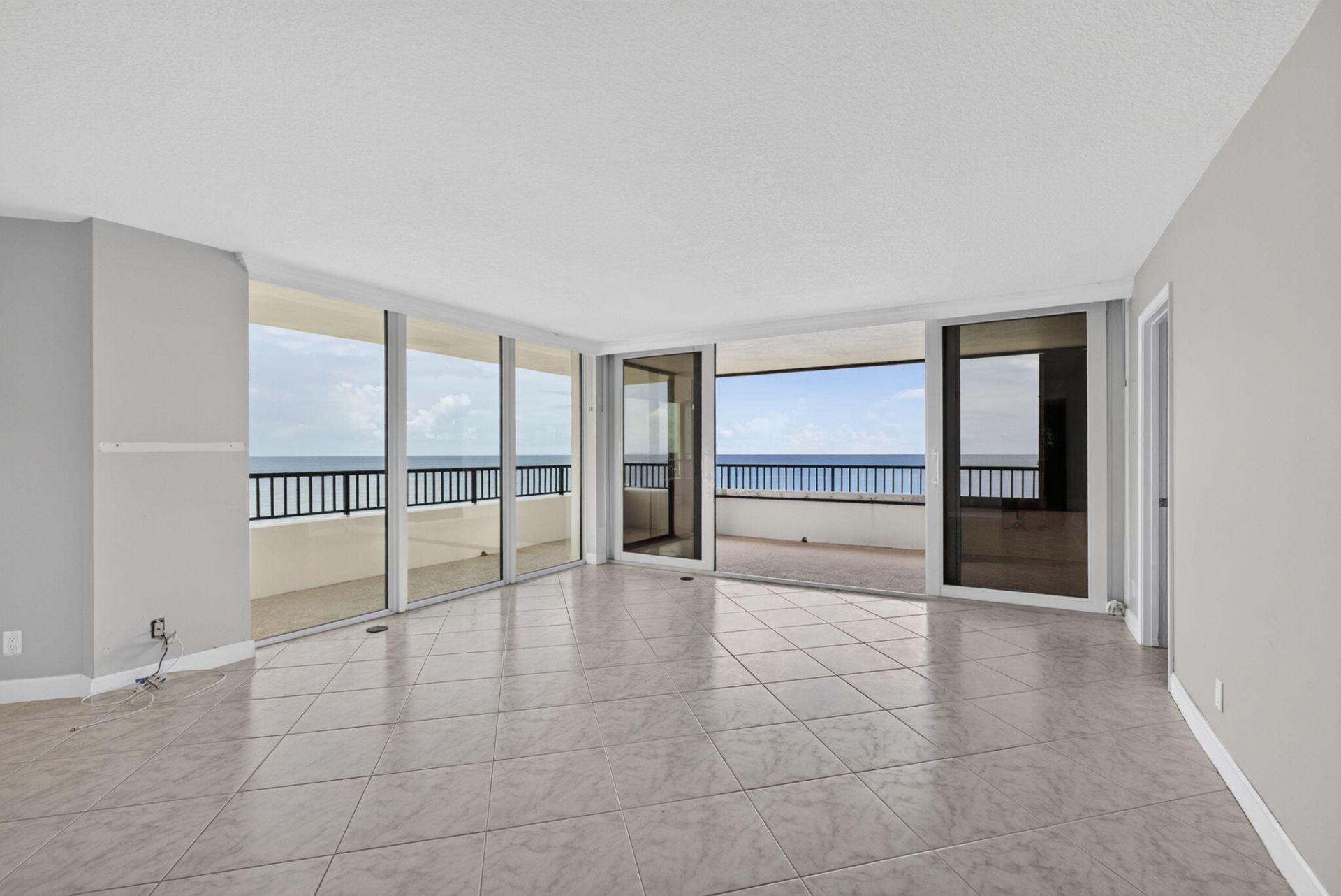 600 Ocean Drive, Unit 9A, Juno Beach, FL 33408 Photo