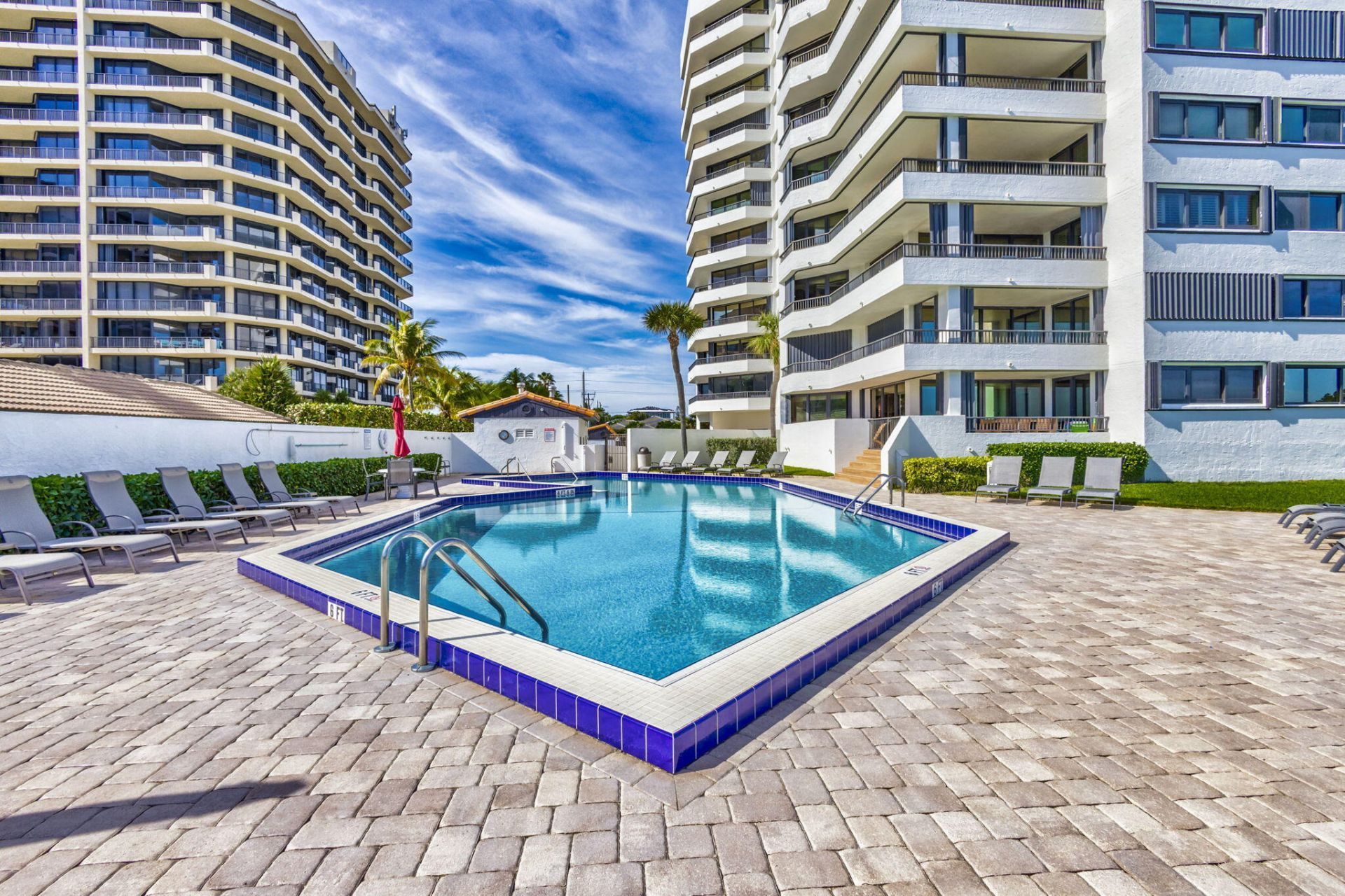 600 Ocean Drive, Unit 9A, Juno Beach, FL 33408 Photo