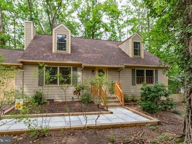 102 EAGLE COURT , LOCUST GROVE, VA 22508