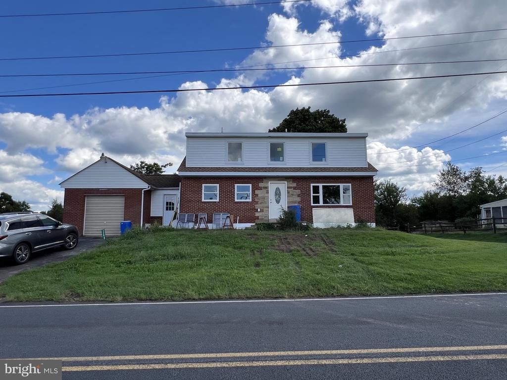 1240 E 6TH STREET , RED HILL, PA 18076