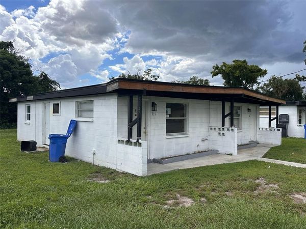 917 E 122ND AVENUE , TAMPA, FL 33612