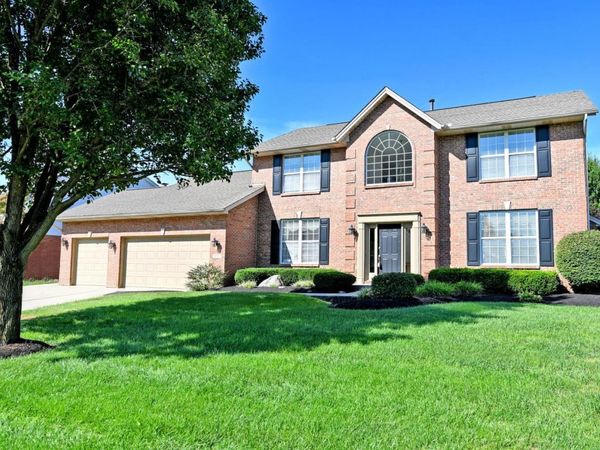 8575 Charleston Valley Drive, Mason, OH 45040