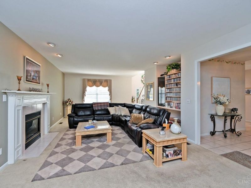 8575 Charleston Valley Drive, Mason, OH 45040 Photo 11