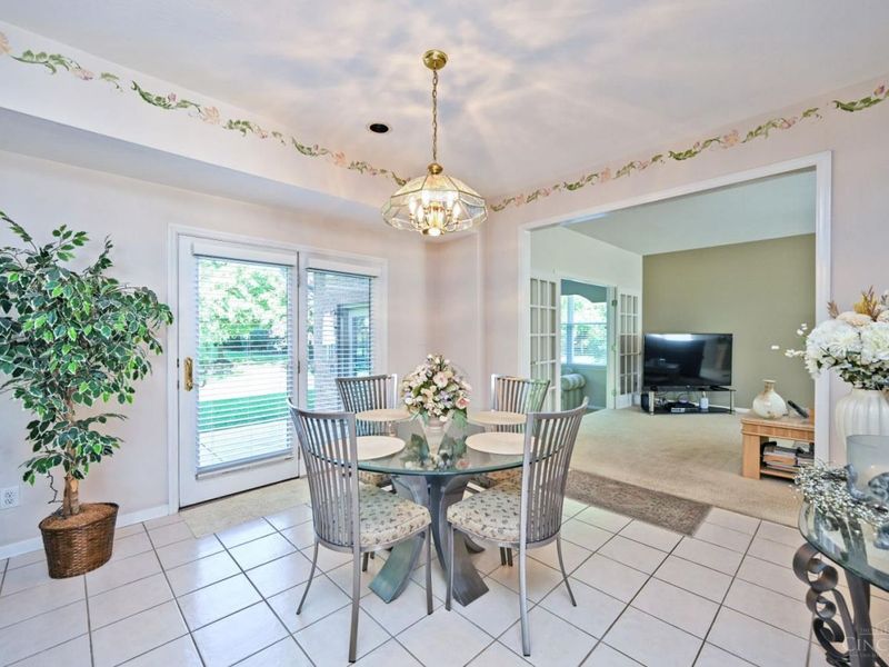 8575 Charleston Valley Drive, Mason, OH 45040 Photo 16