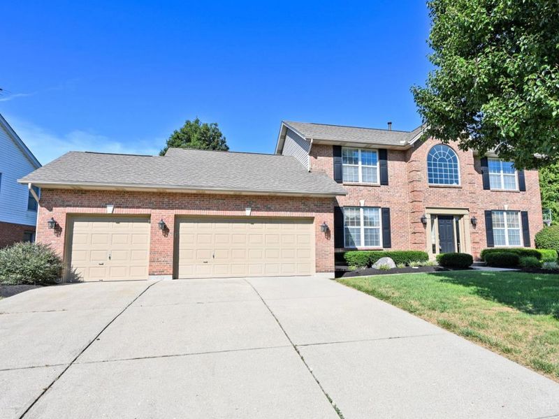 8575 Charleston Valley Drive, Mason, OH 45040 Photo 2