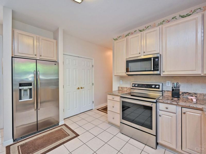 8575 Charleston Valley Drive, Mason, OH 45040 Photo 20
