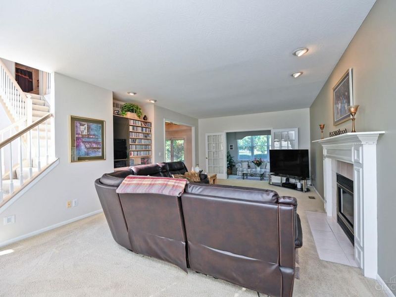 8575 Charleston Valley Drive, Mason, OH 45040 Photo 7