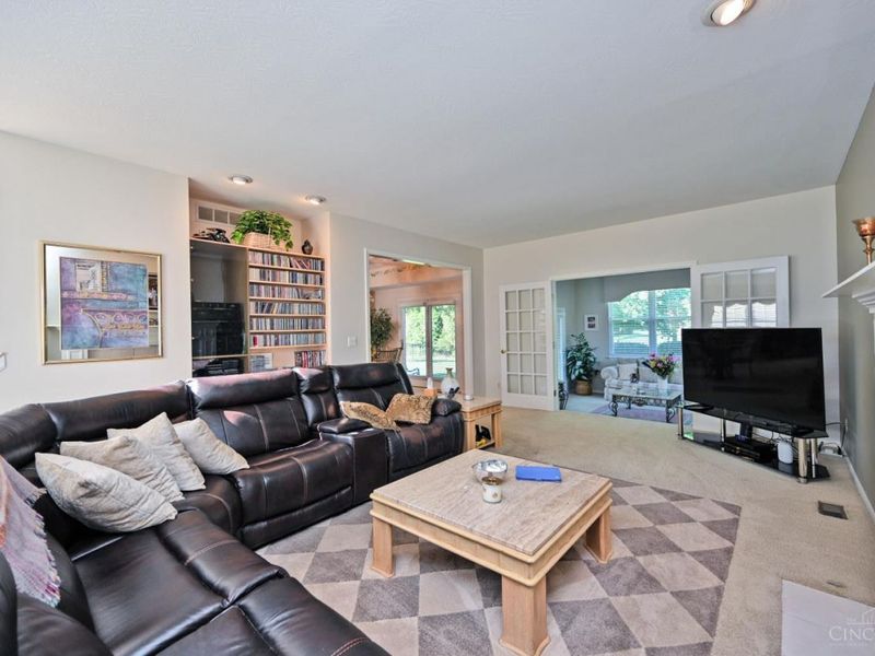 8575 Charleston Valley Drive, Mason, OH 45040 Photo 8