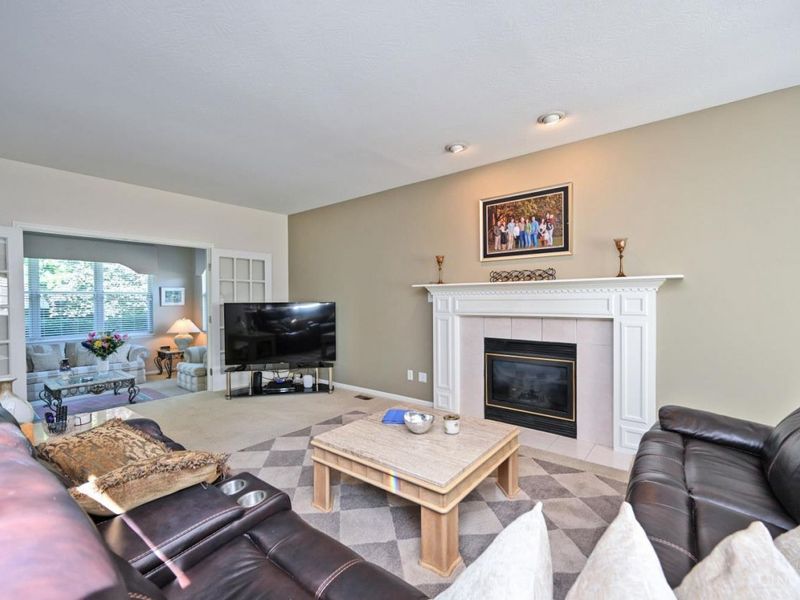8575 Charleston Valley Drive, Mason, OH 45040 Photo 9
