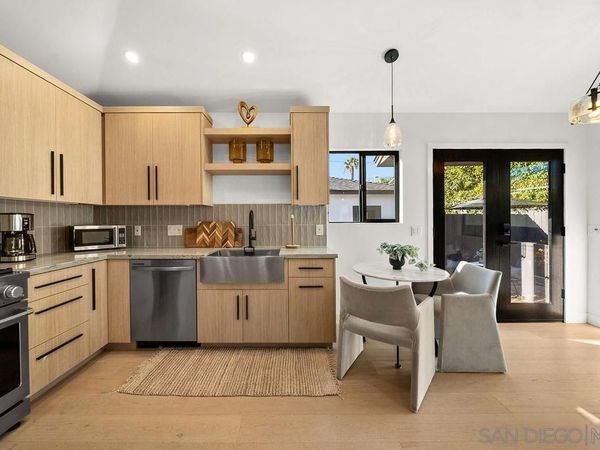 434 Bonair, La Jolla, CA 92037