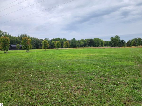 1873 Loomis Road S, Mt Pleasant, MI 48858