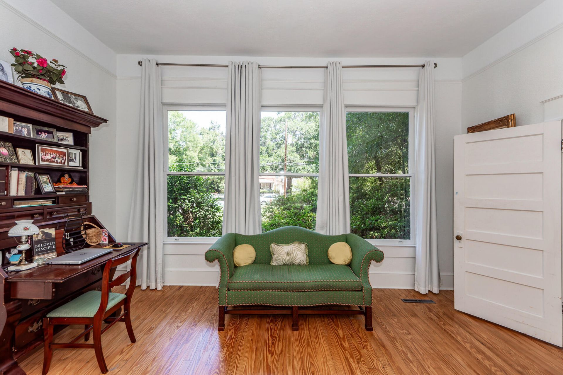 458 Hampton Street Photo 38