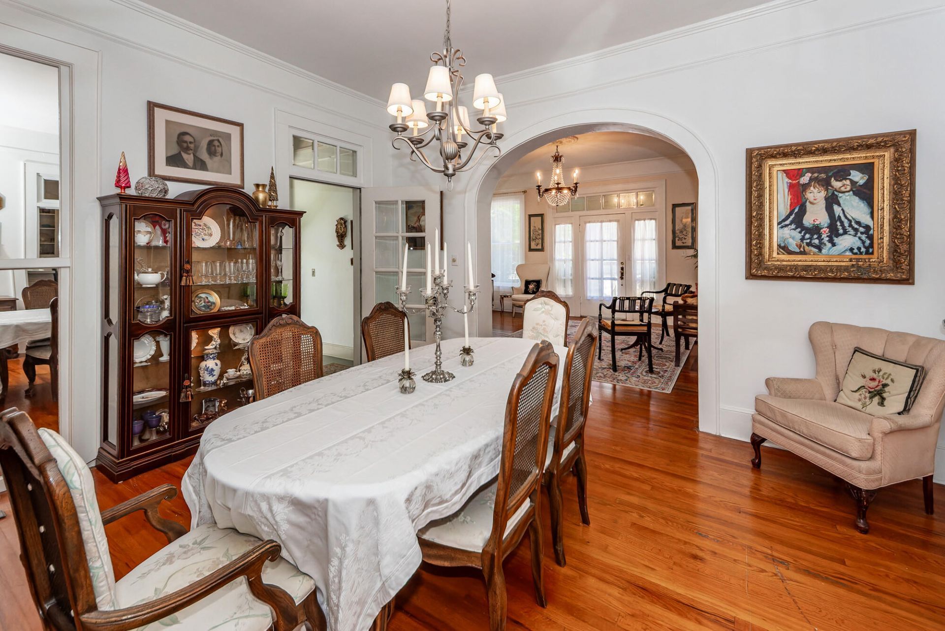 458 Hampton Street Photo 5
