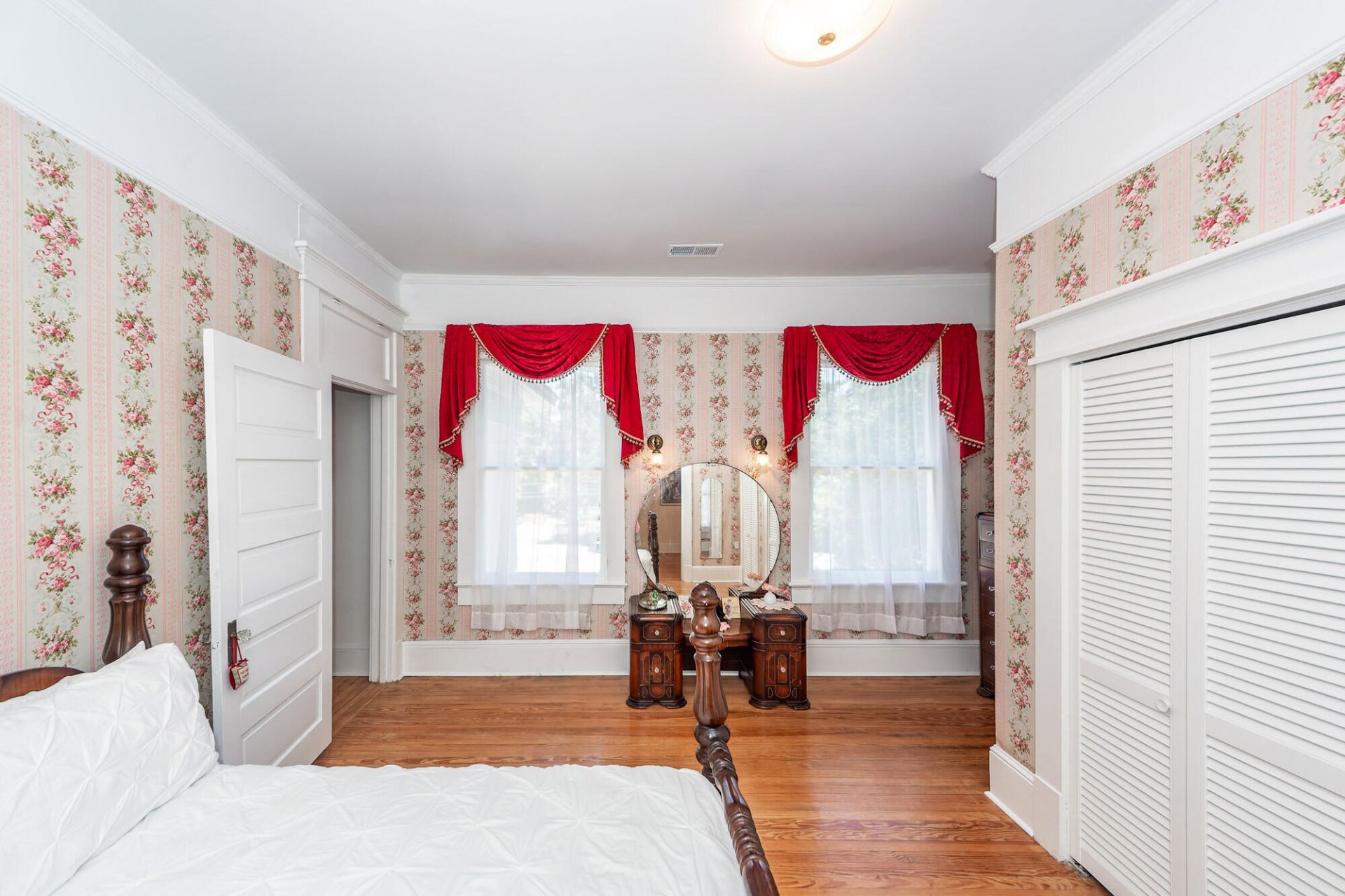 458 Hampton Street Photo 51