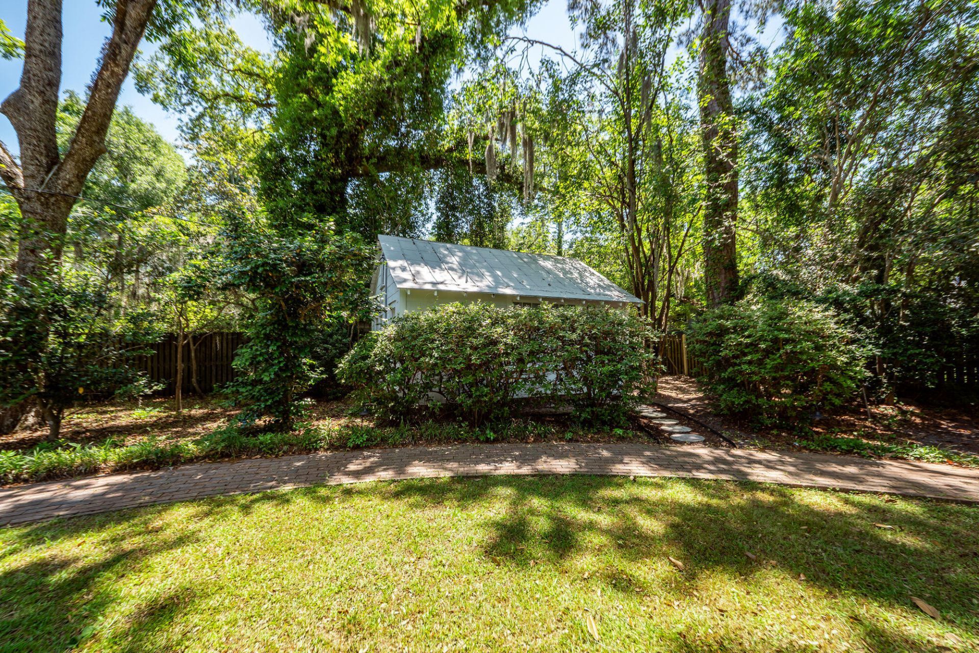 458 Hampton Street Photo 73