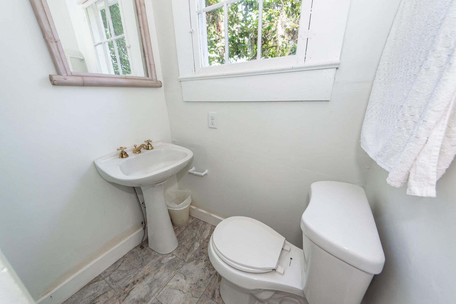 458 Hampton Street Photo 78