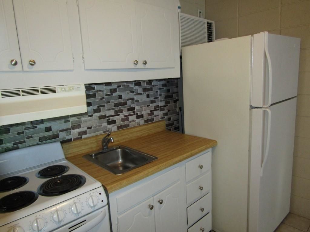 2008 Hillside Dr. Photo 11