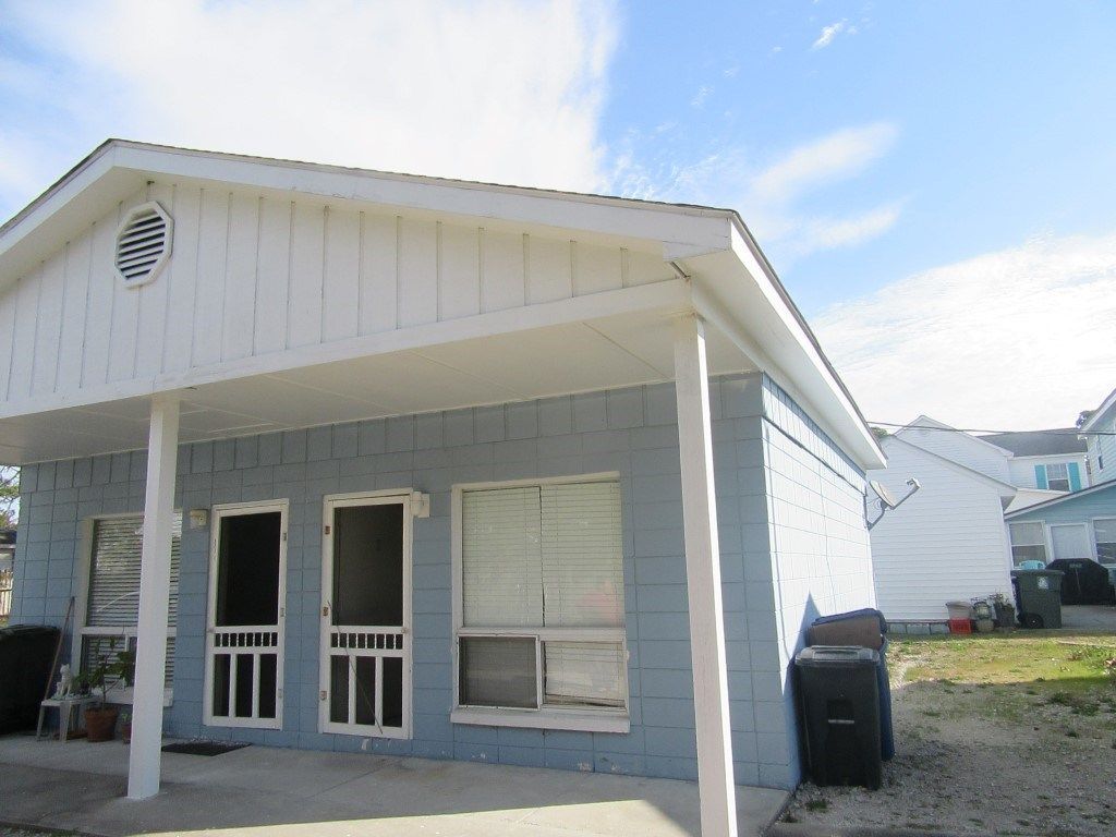 2008 Hillside Dr. Photo 17