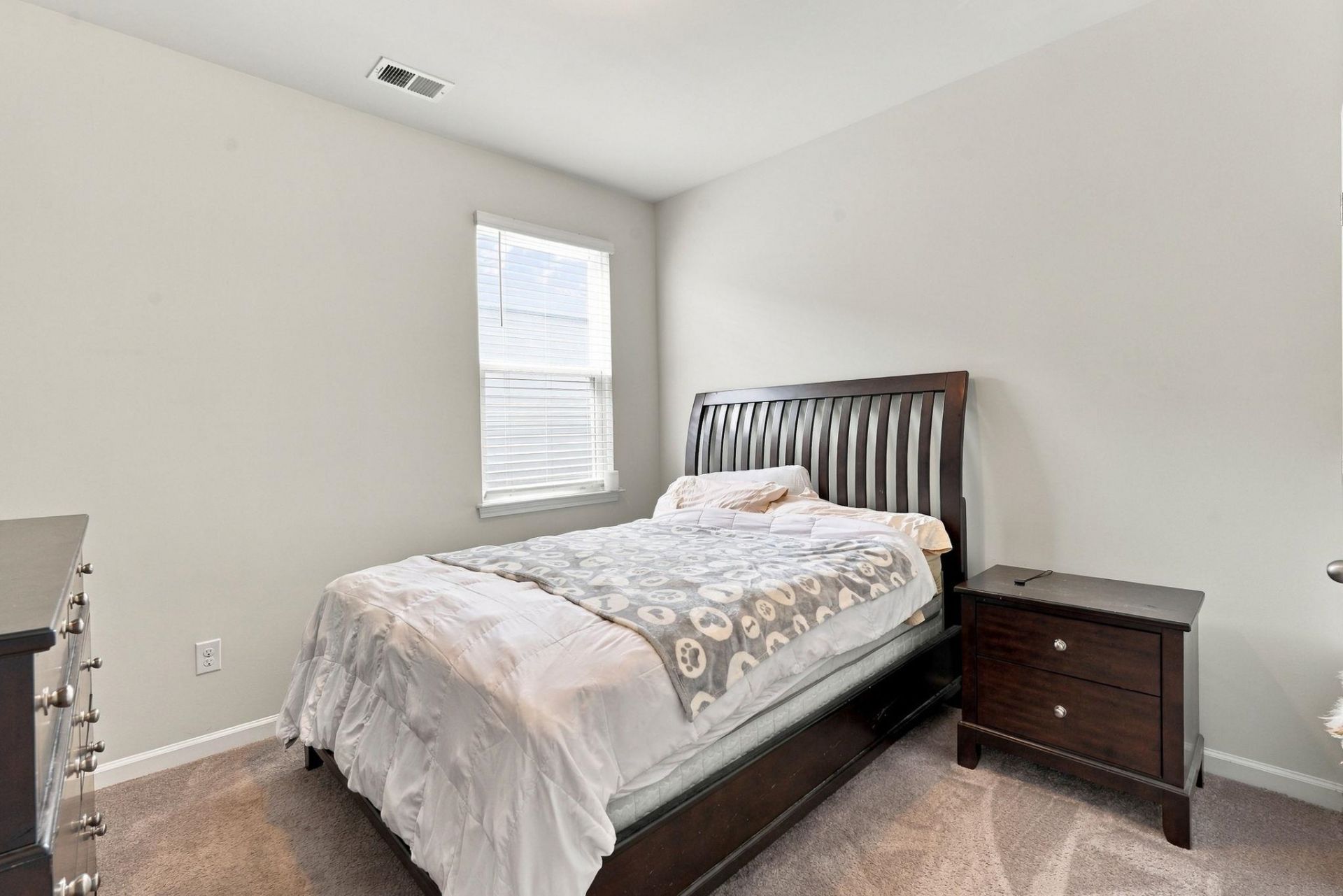 2848 Ophelia Way Photo 16