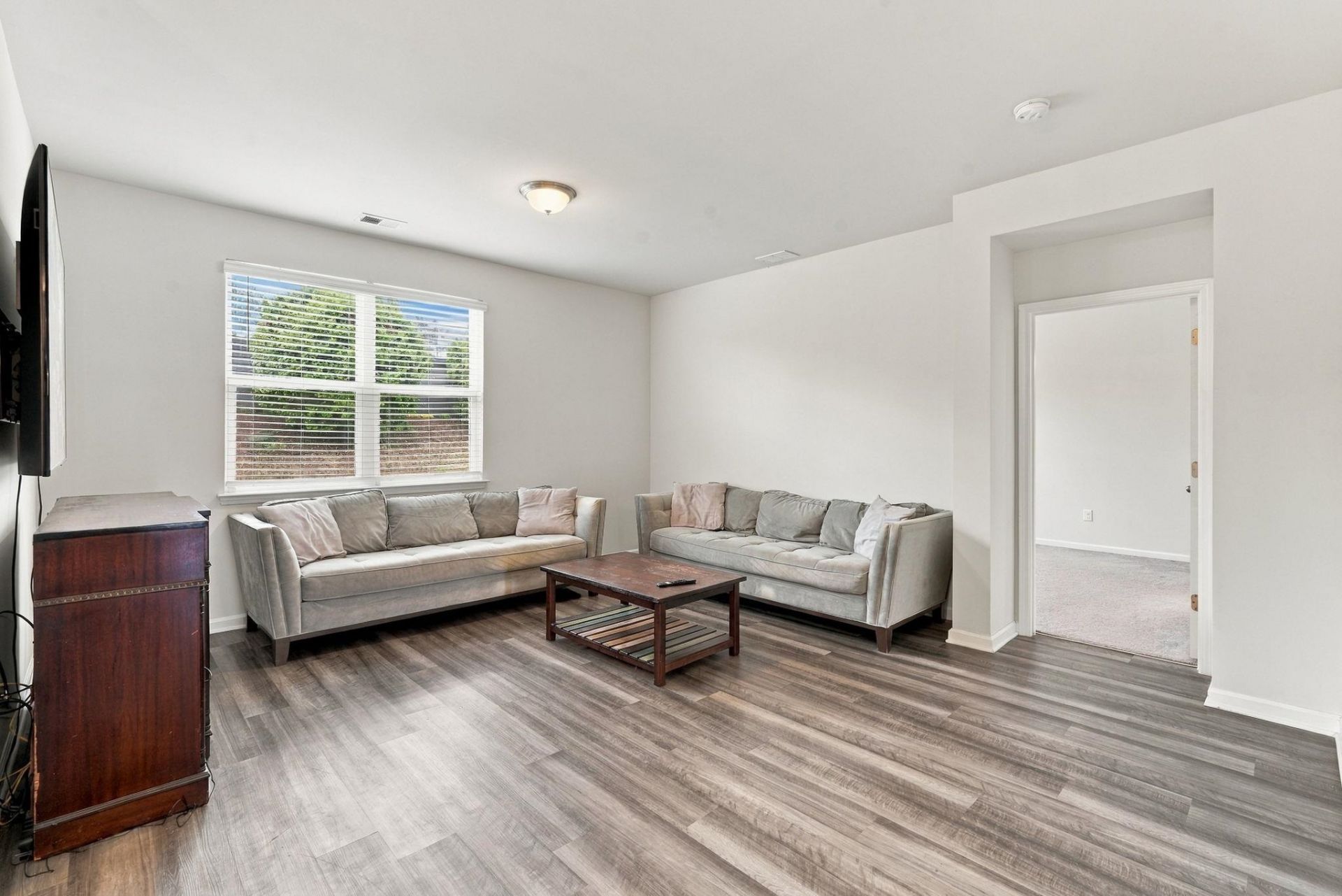 2848 Ophelia Way Photo 8
