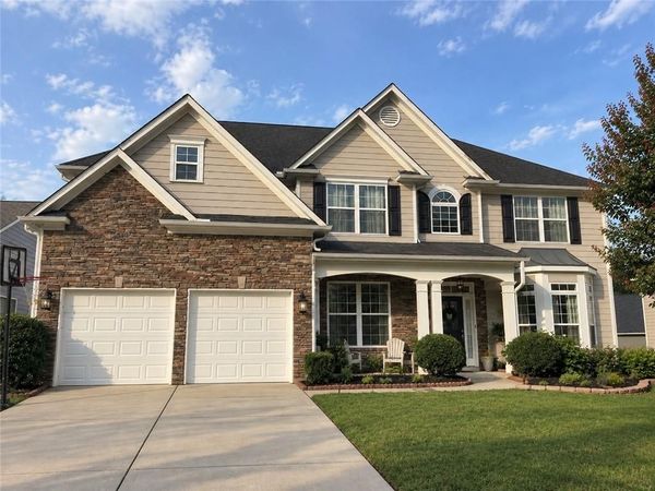 115 Stonewood Creek Court , Dallas, GA 30132