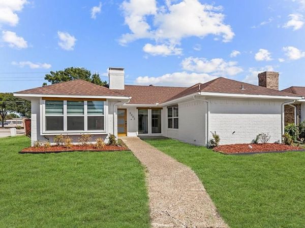 3002 University Drive , Plano, TX 75075
