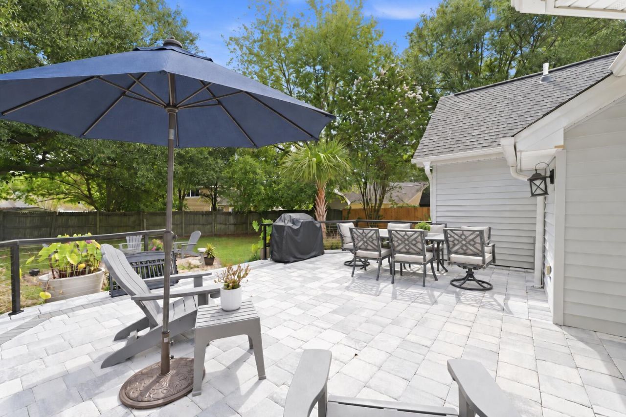 206 William Street Photo 20