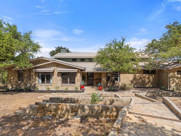10598 Davy Crockett DR, Austin, TX 78737