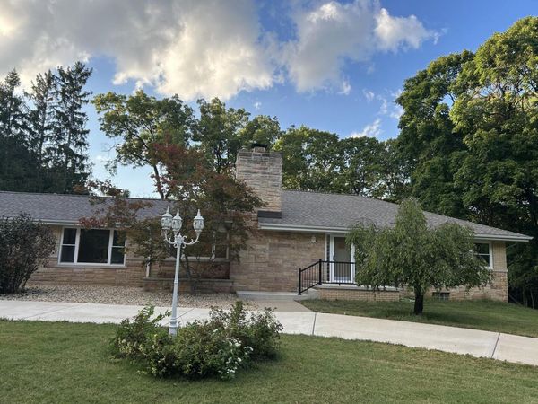 5907 N Elm Lane , Peoria, IL 61614