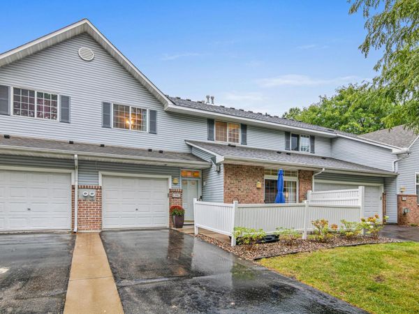 13582 Carmody Drive, Eden Prairie, MN 55344
