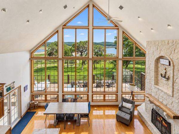 275 Lookout Dr, Lakehills, TX 78063