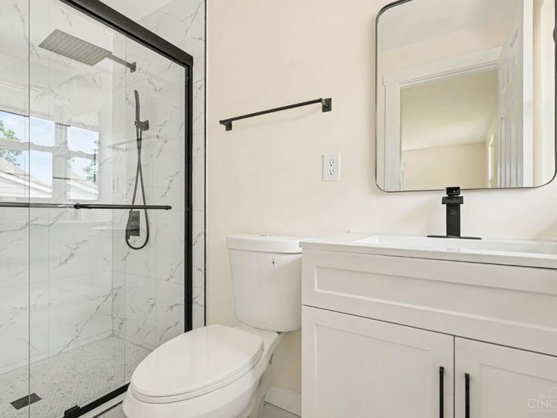 1687 Valdosta Drive, Sharonville, OH 45246 Photo 12