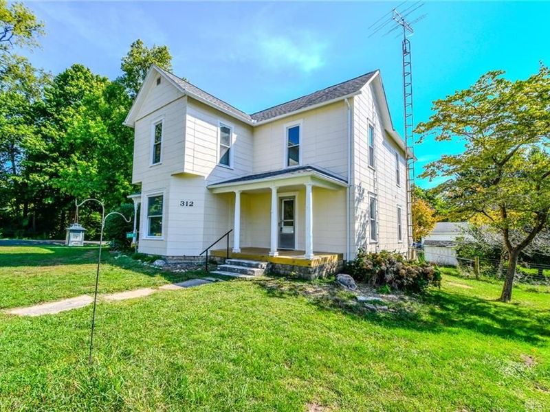 312 N Monroe Street, Christiansburg, OH 45389 Photo 4