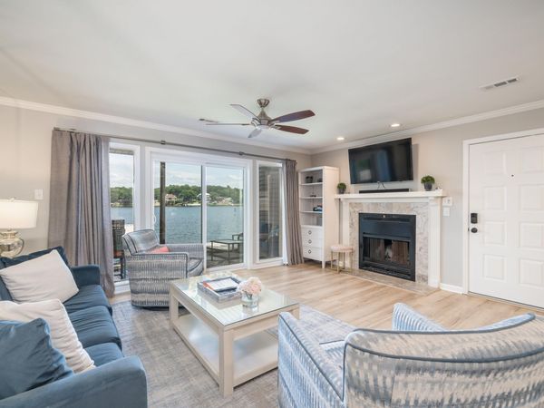 1319 Airport Road, Hot Springs, AR 71913