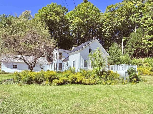 672 Huckle Hill Road, Vernon, VT 05354