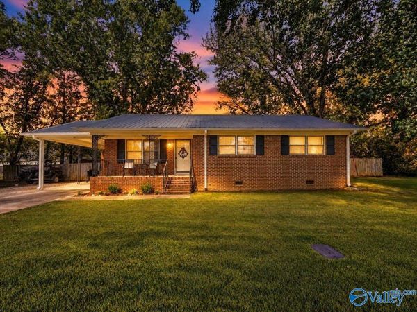 367 Gant Road, Scottsboro, AL 35769
