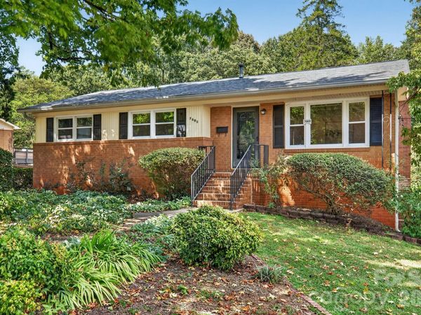 7601 Woodstream Drive, Charlotte, NC 28210