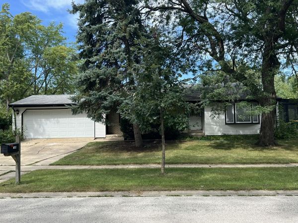 852 BEECHWOOD Road , Buffalo Grove, IL 60089