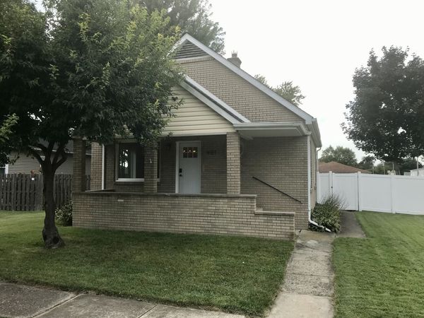 401 Oak Street , Cedar Point, IL 61316