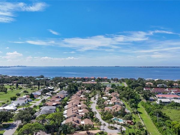 6010 COURTSIDE DRIVE , BRADENTON, FL 34210