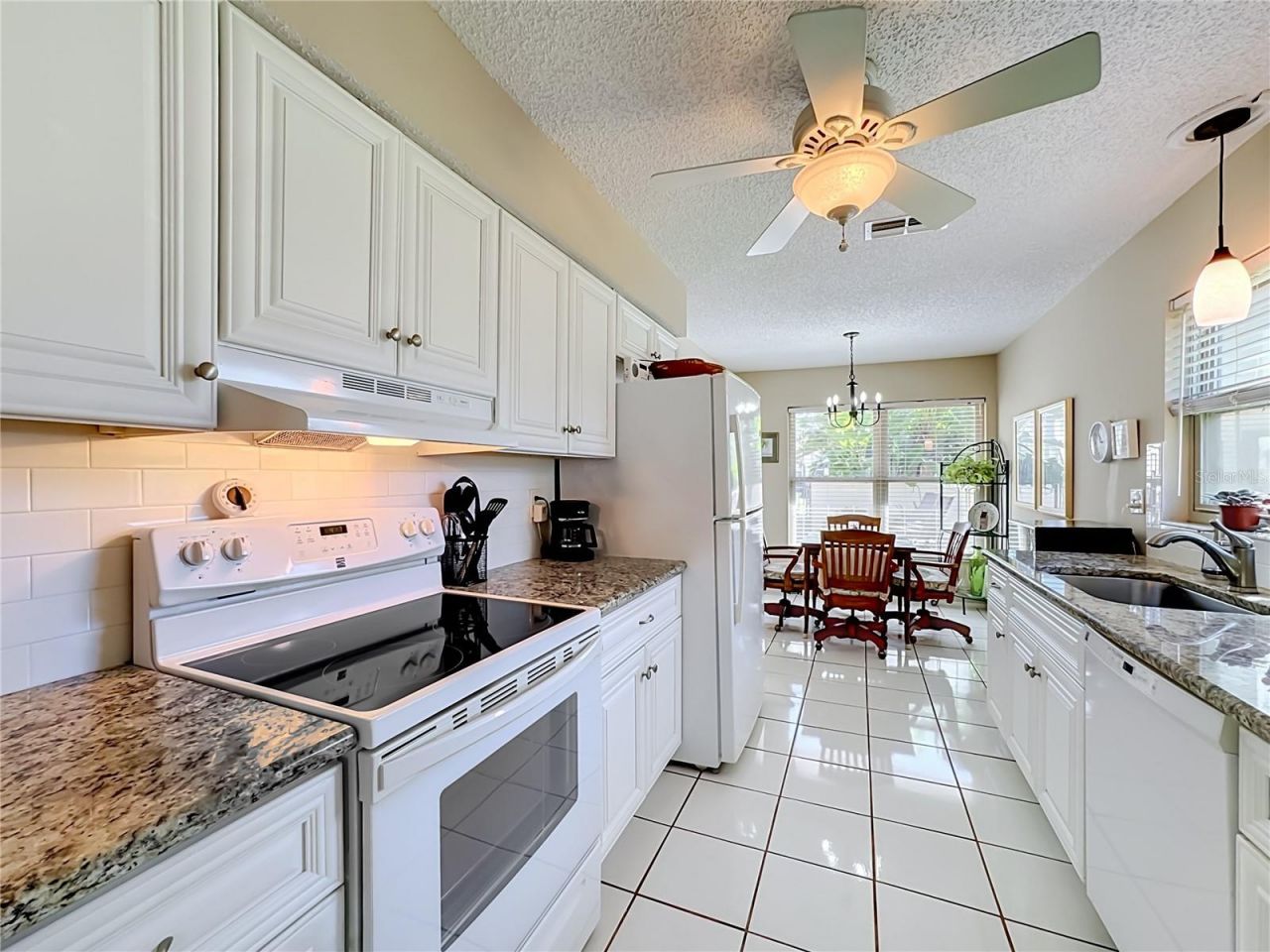 6010 Courtside Drive , Bradenton, FL 34210 Photo