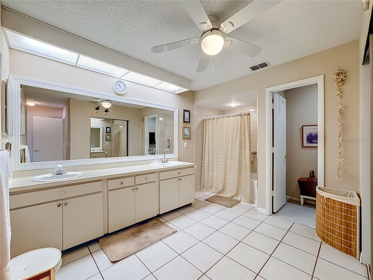 6010 Courtside Drive , Bradenton, FL 34210 Photo
