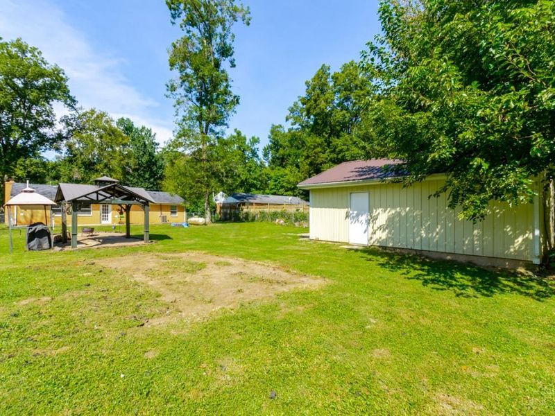 446 Woodside Drive, Twin Township, OH 45381 Photo 26
