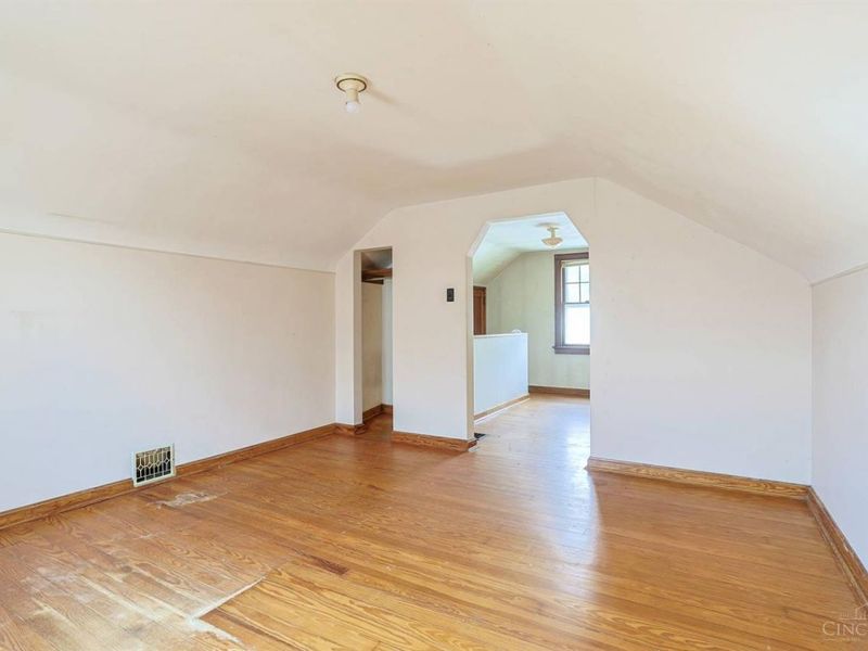 7611 Seward Avenue, Mount Healthy, OH 45231 Photo 18