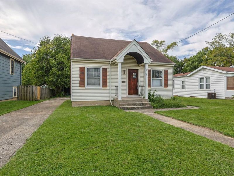 7611 Seward Avenue, Mount Healthy, OH 45231 Photo 2
