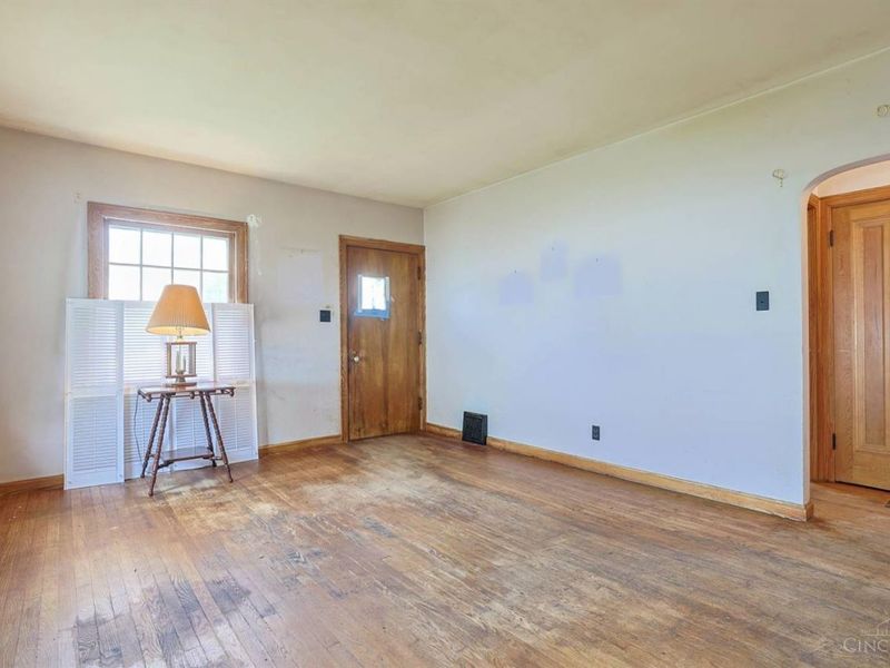 7611 Seward Avenue, Mount Healthy, OH 45231 Photo 6