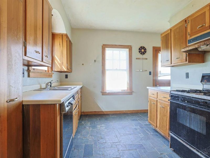 7611 Seward Avenue, Mount Healthy, OH 45231 Photo 9