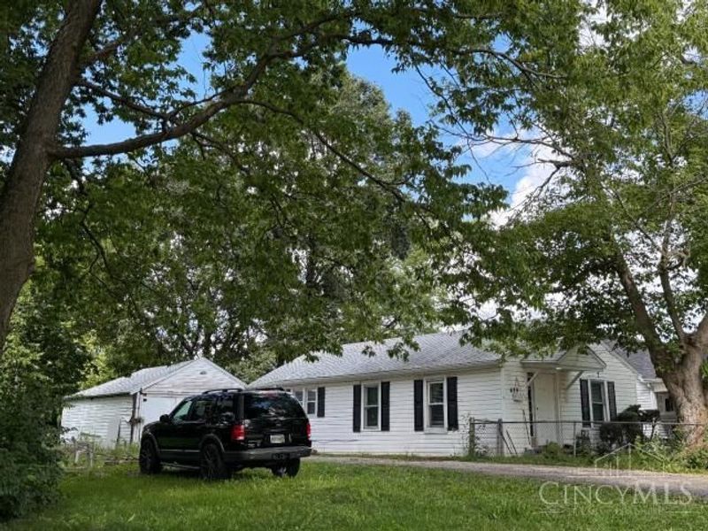 429 Rohrer Boulevard, Riverside, OH 45404 Photo 2