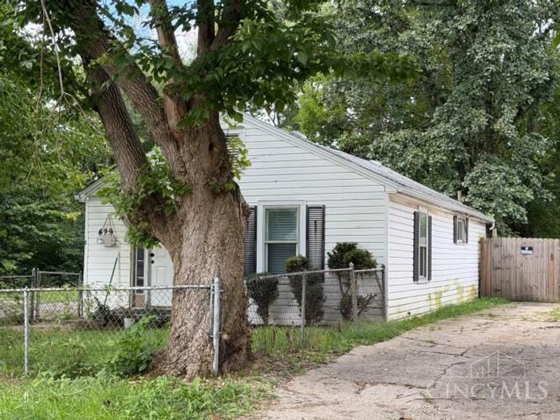 429 Rohrer Boulevard, Riverside, OH 45404 Photo 3