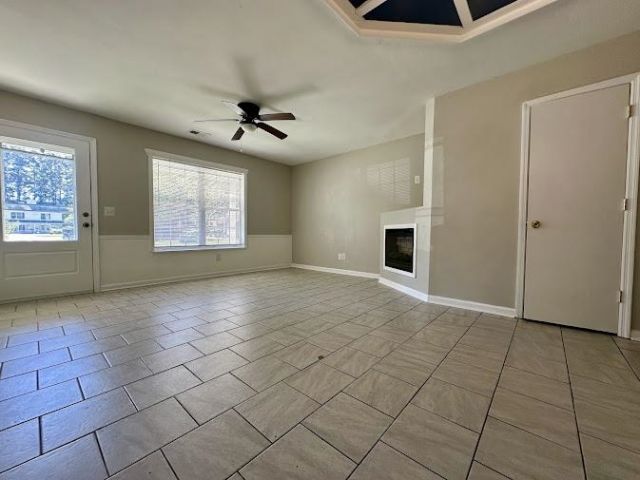 205 Plantation Rd. Photo 4